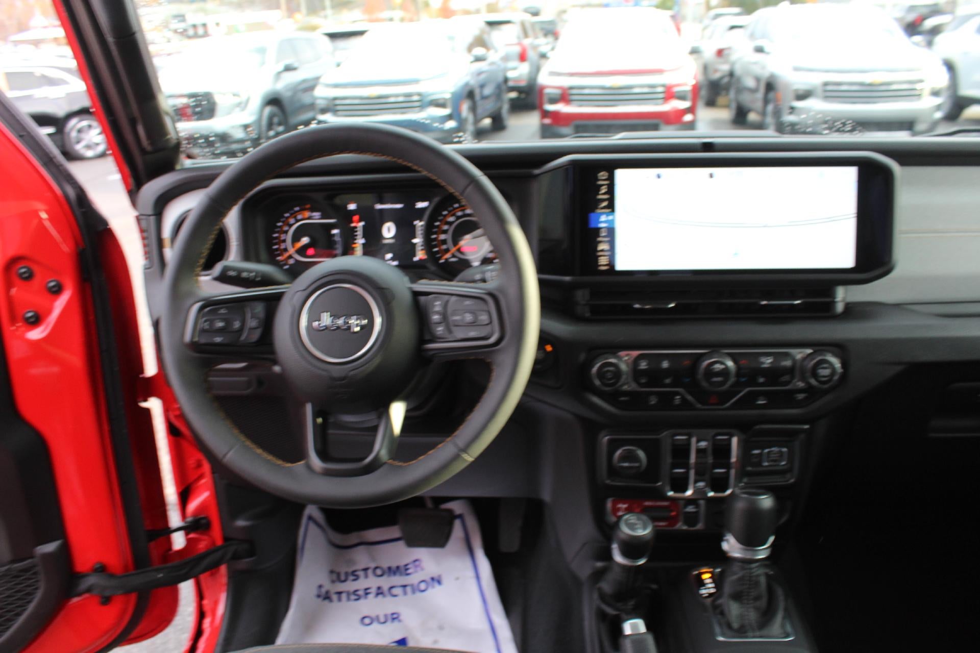 2024 Jeep GLADIATOR Base