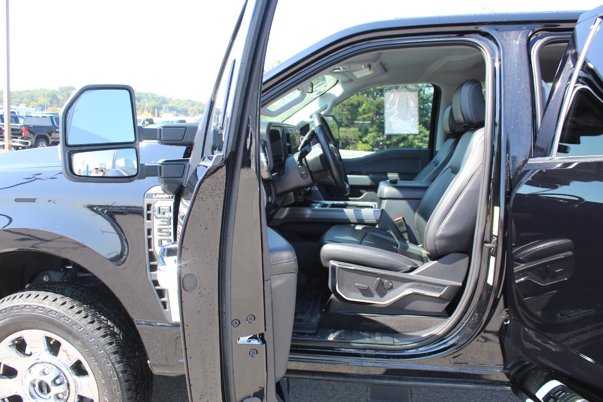 2024 Ford Super Duty F-350 SRW XL