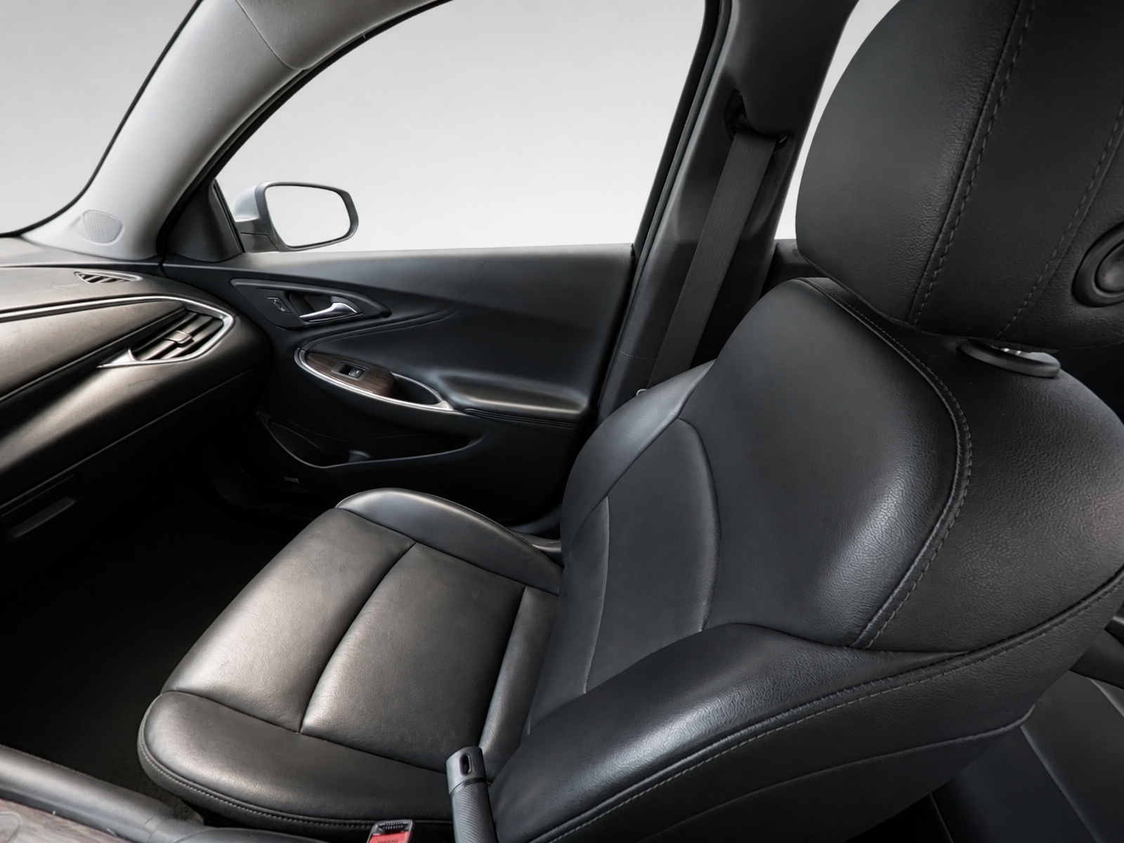 2024 Chevrolet Malibu 2LT