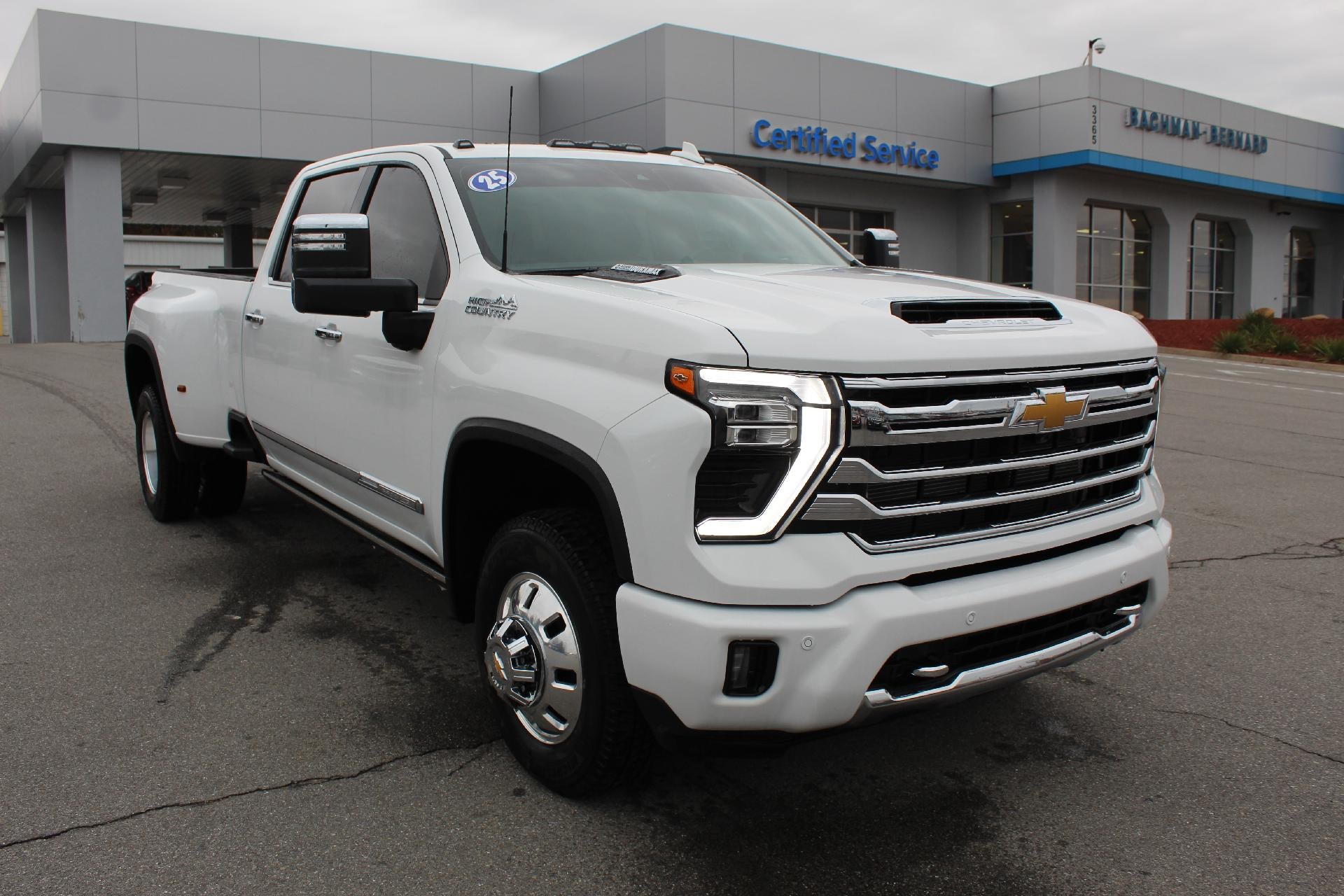 2025 Chevrolet Silverado 3500 HD High Country