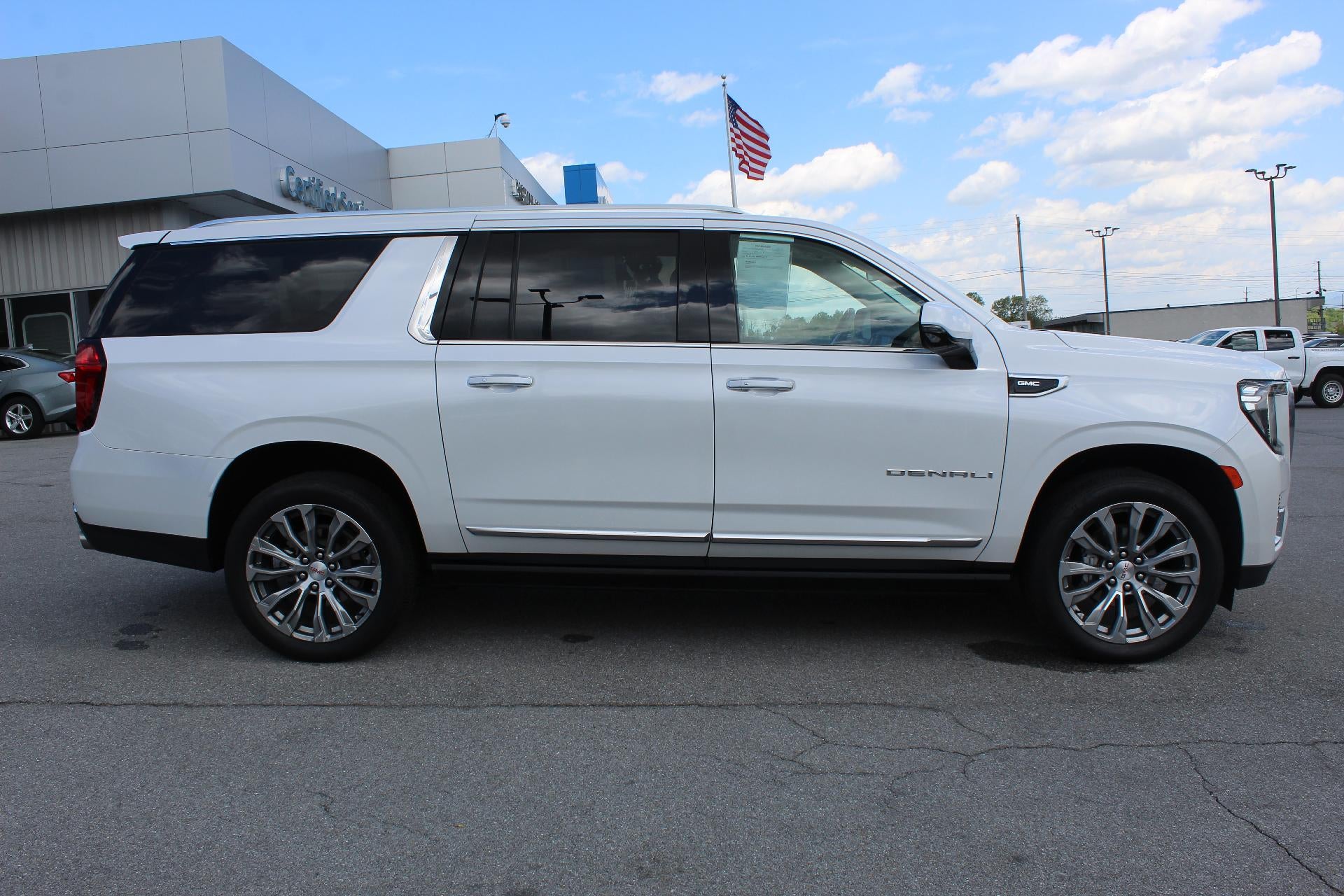 2024 GMC Yukon XL Denali