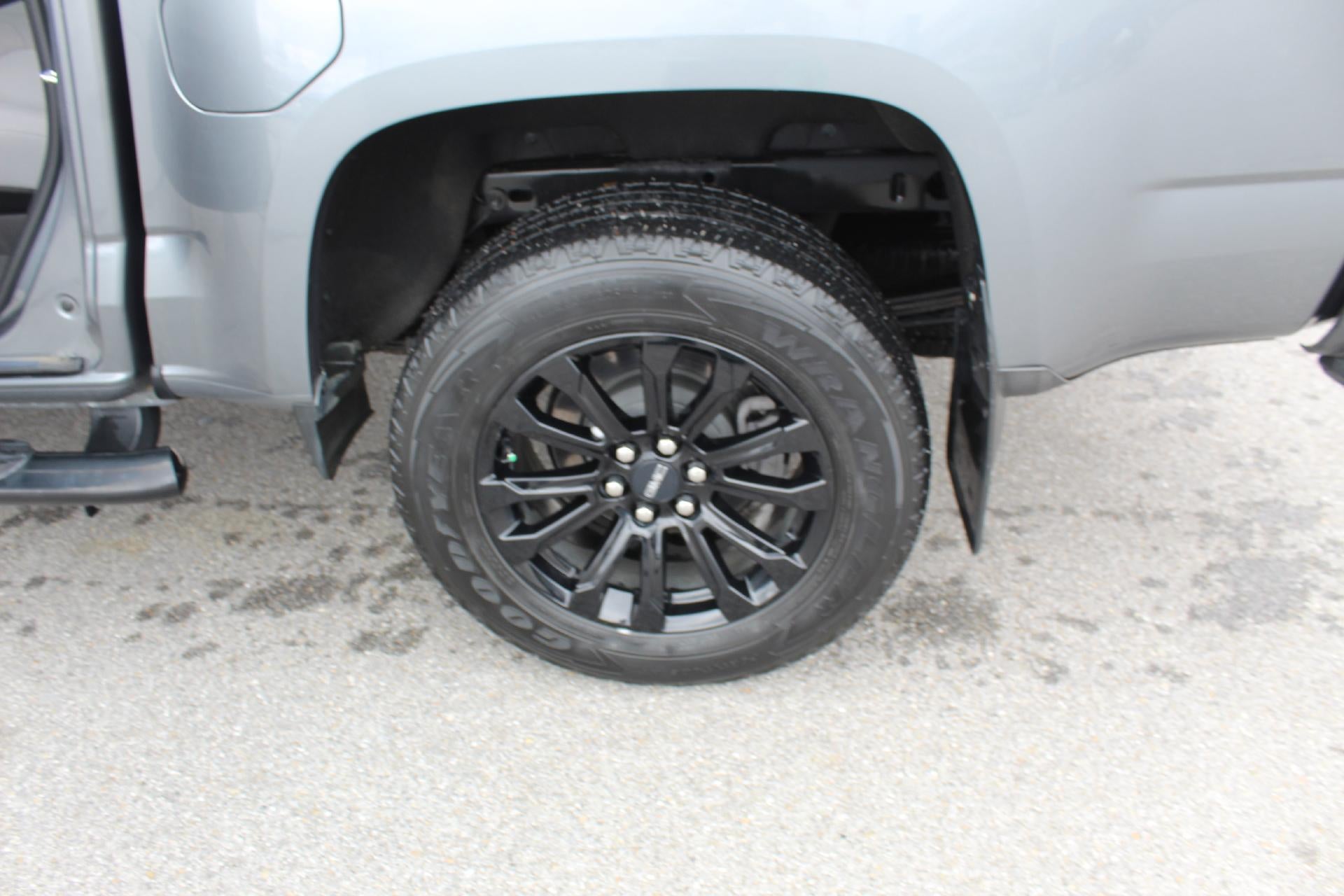 2021 GMC Canyon Elevation Standard