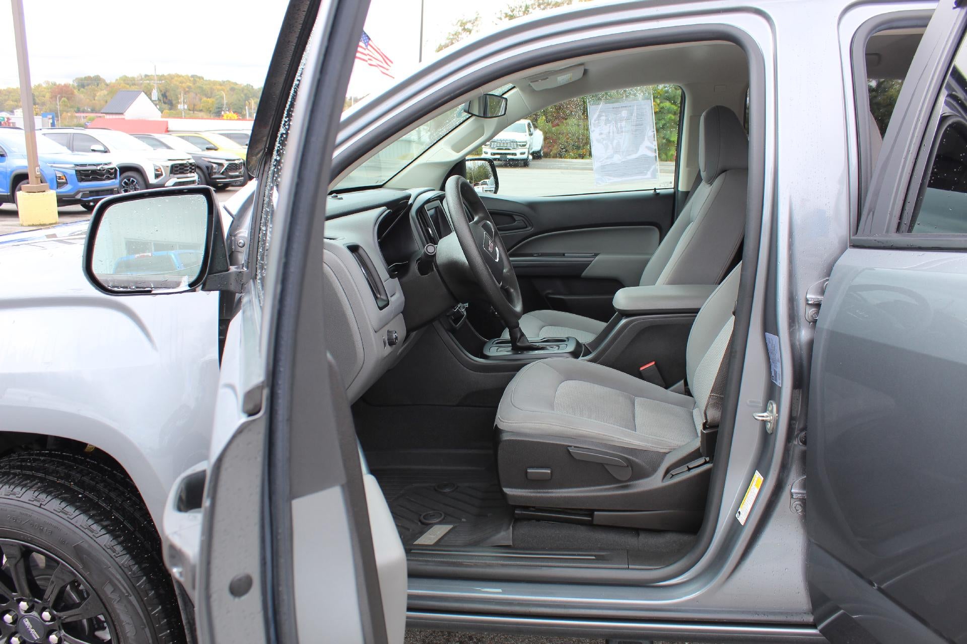 2021 GMC Canyon Elevation Standard