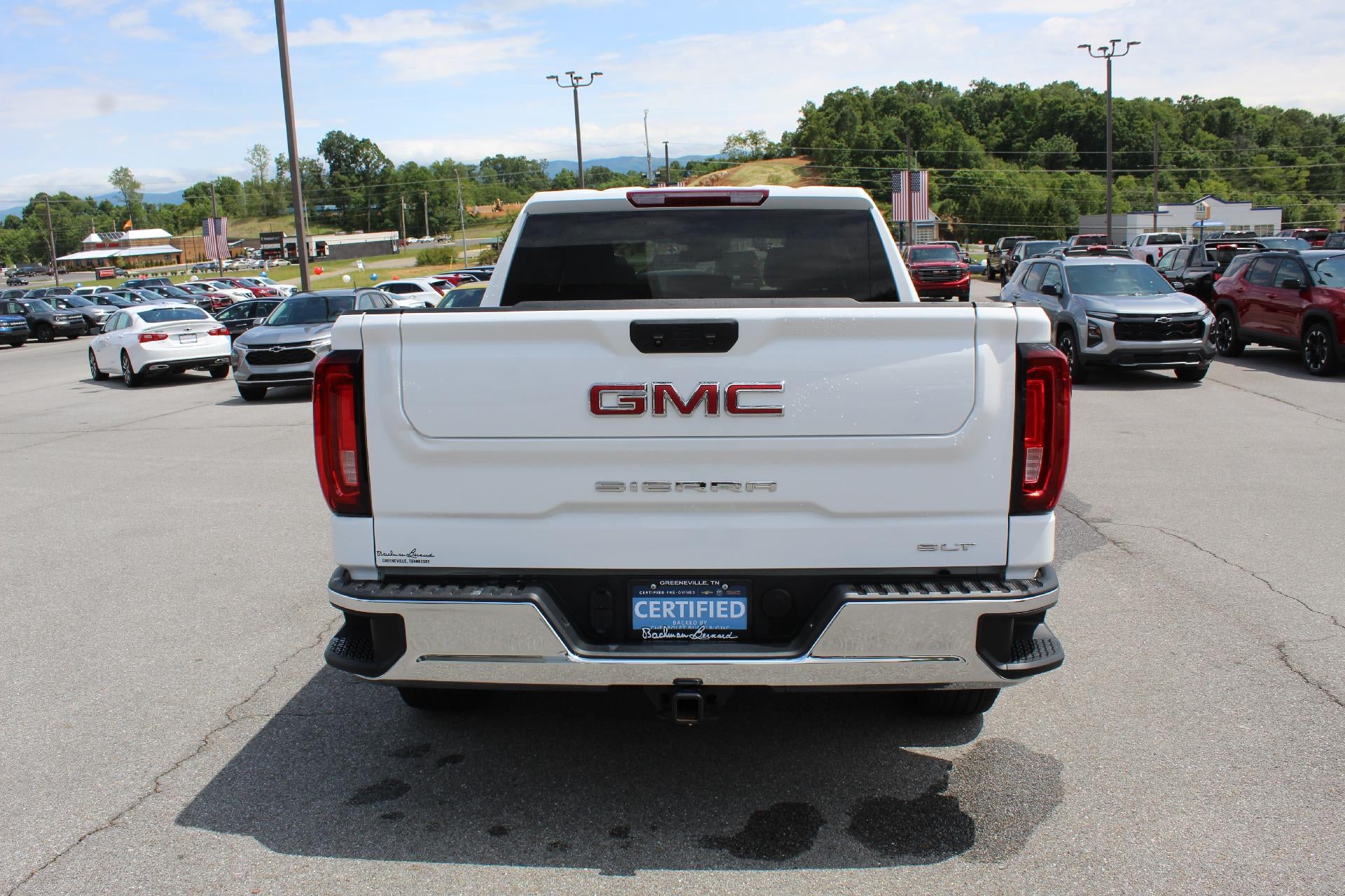 2024 GMC Sierra 1500 SLT