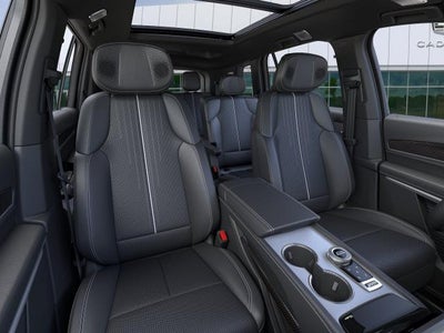 2027 Cadillac VISTIQ Luxury