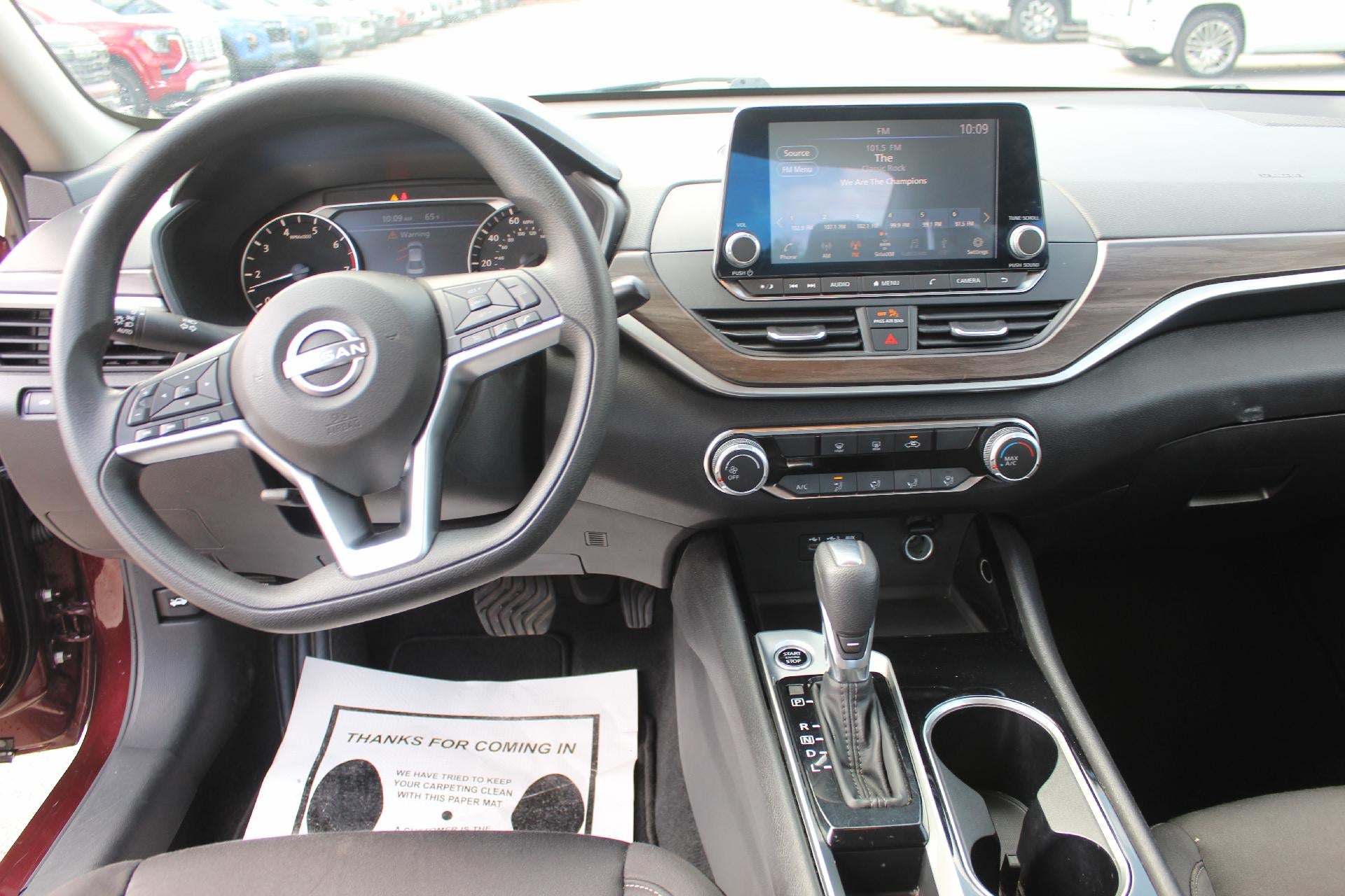 2024 Nissan Altima 2.5 SV