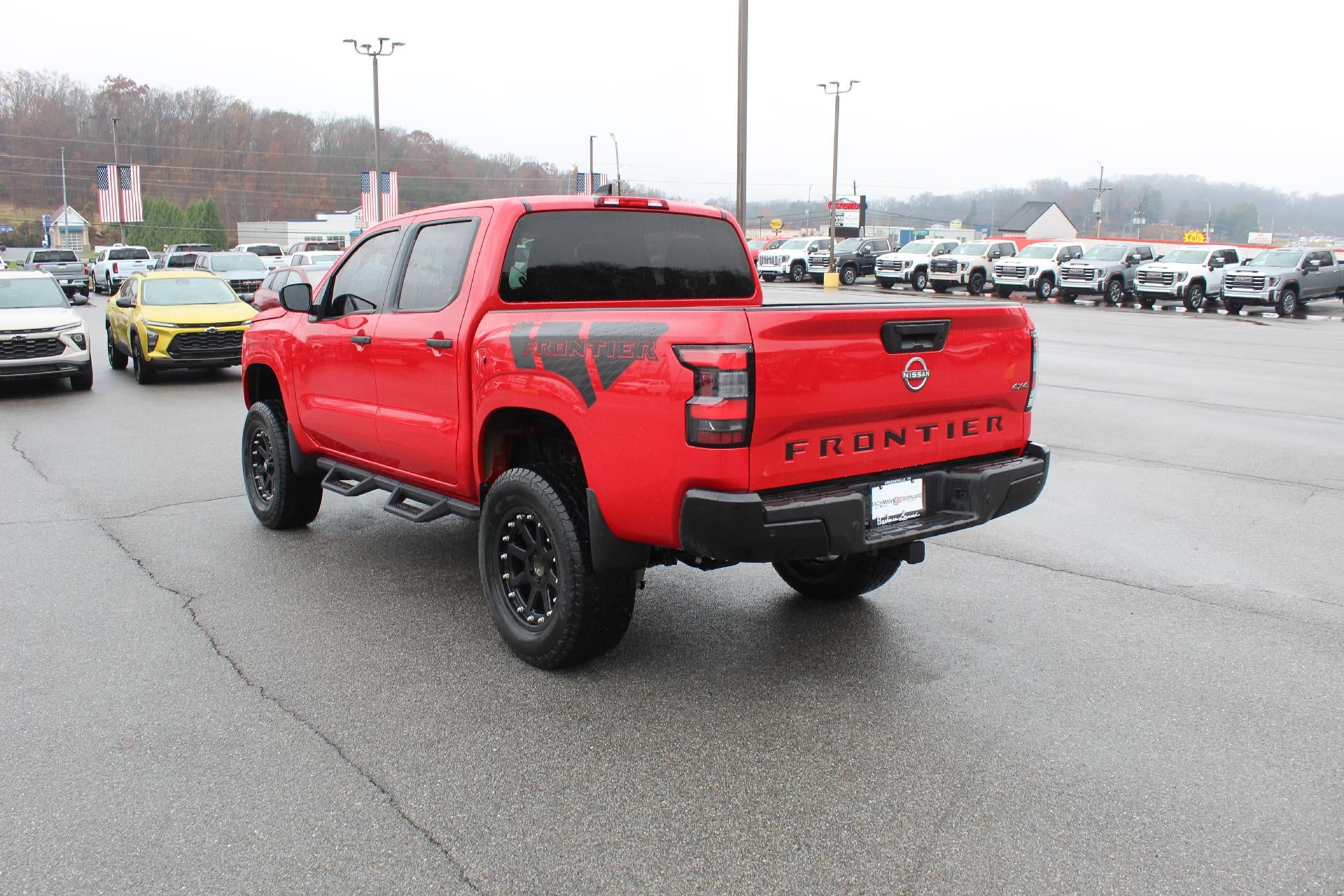 2022 Nissan Frontier S