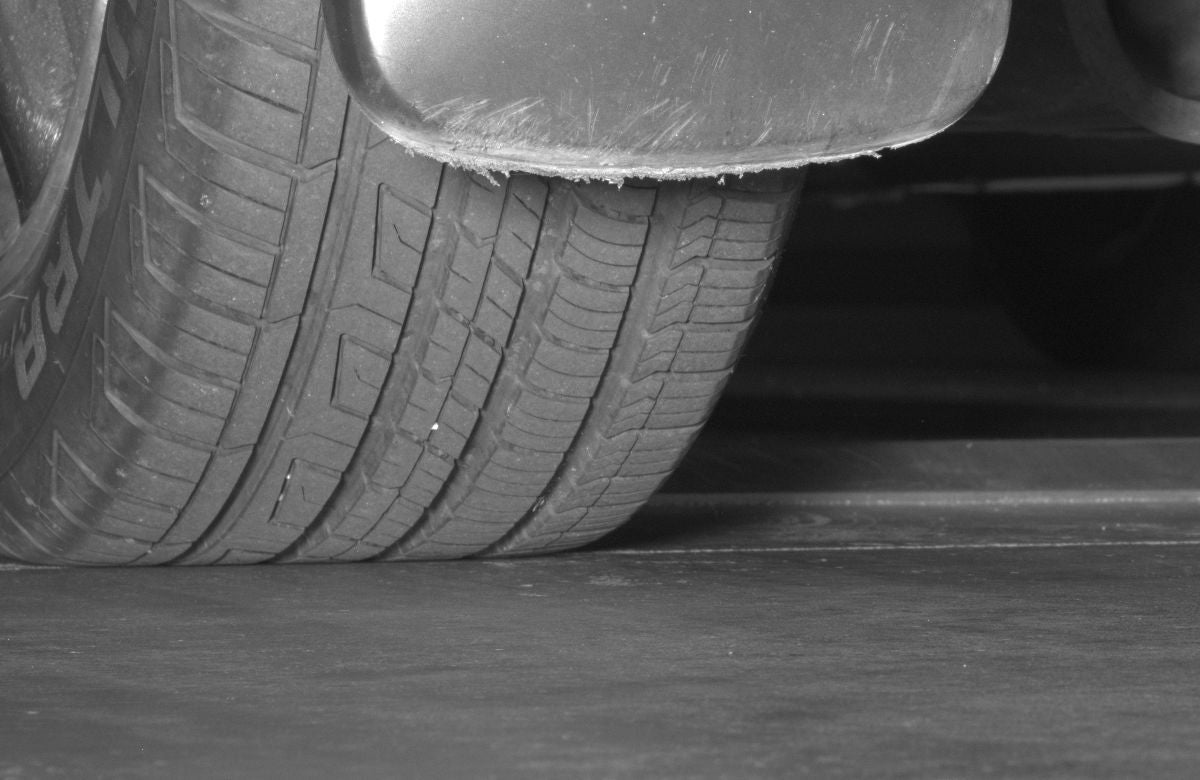 2004 Chrysler 300M Base