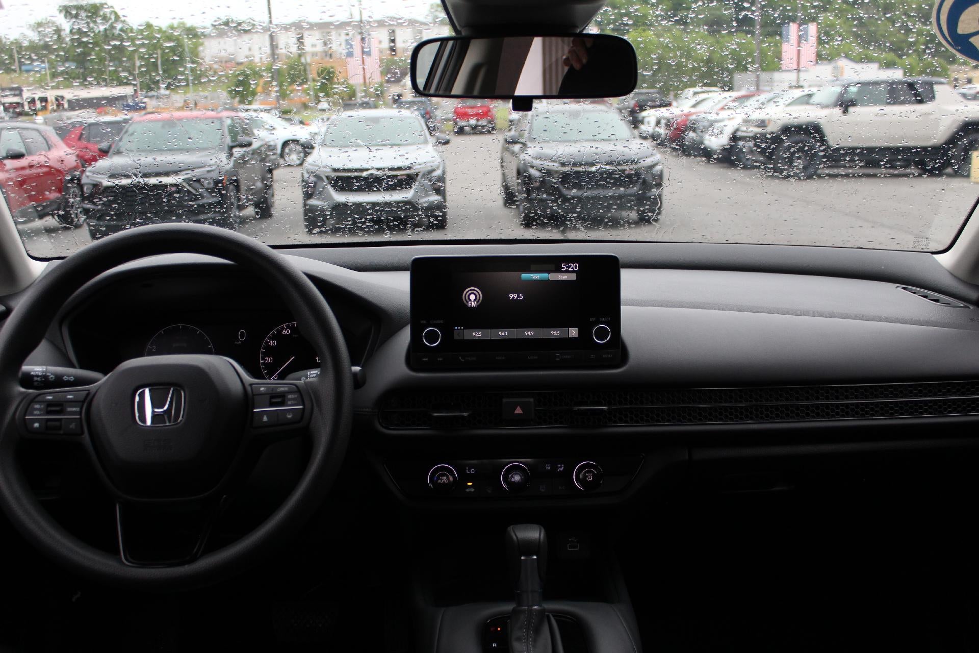 2025 Honda HR-V LX