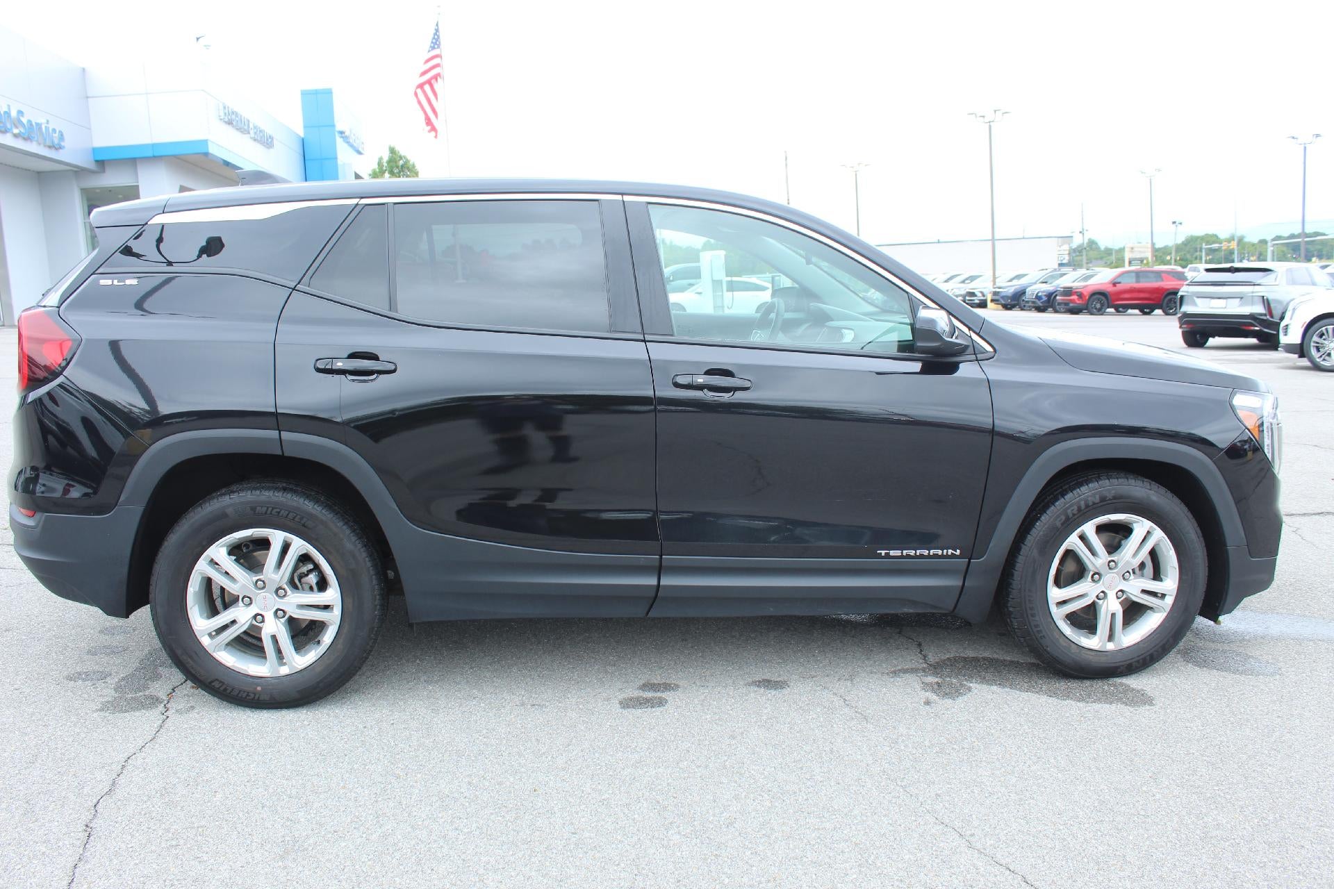 2024 GMC Terrain SLE