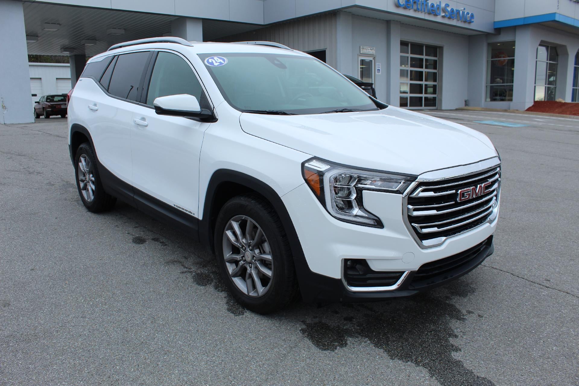 2024 GMC Terrain SLT