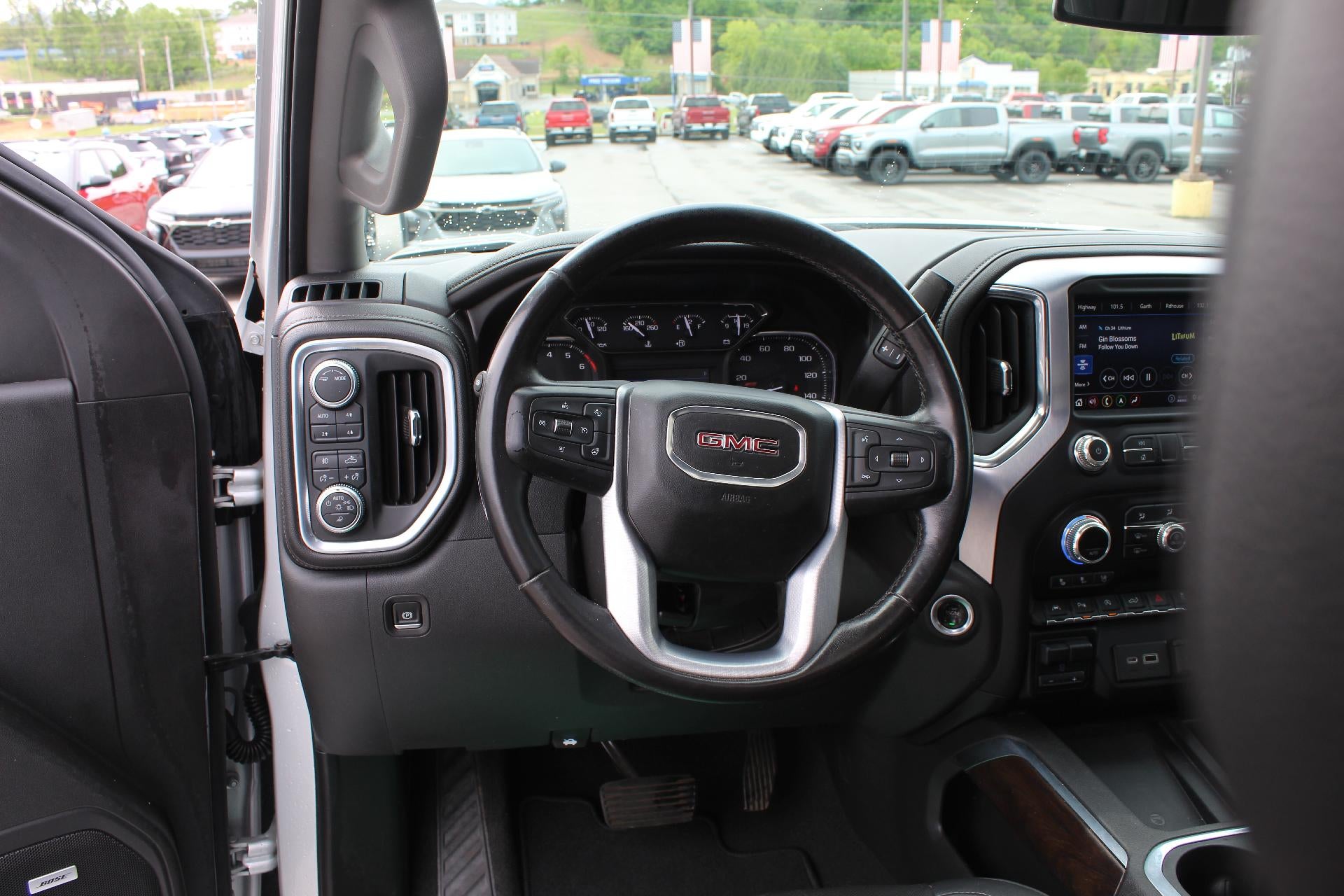 2020 GMC Sierra 1500 SLT