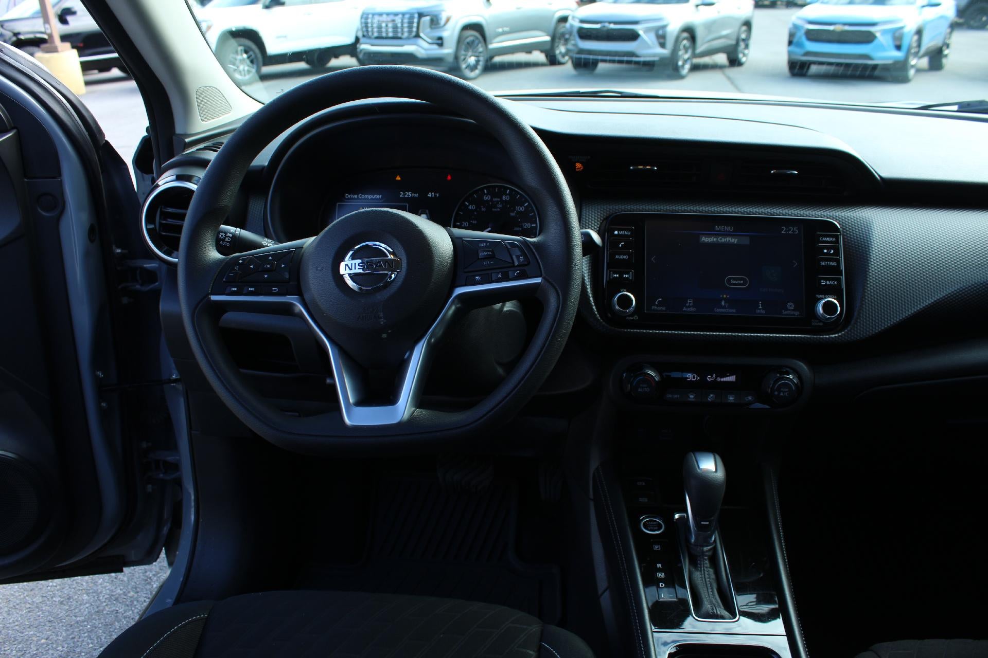 2021 Nissan Kicks SV