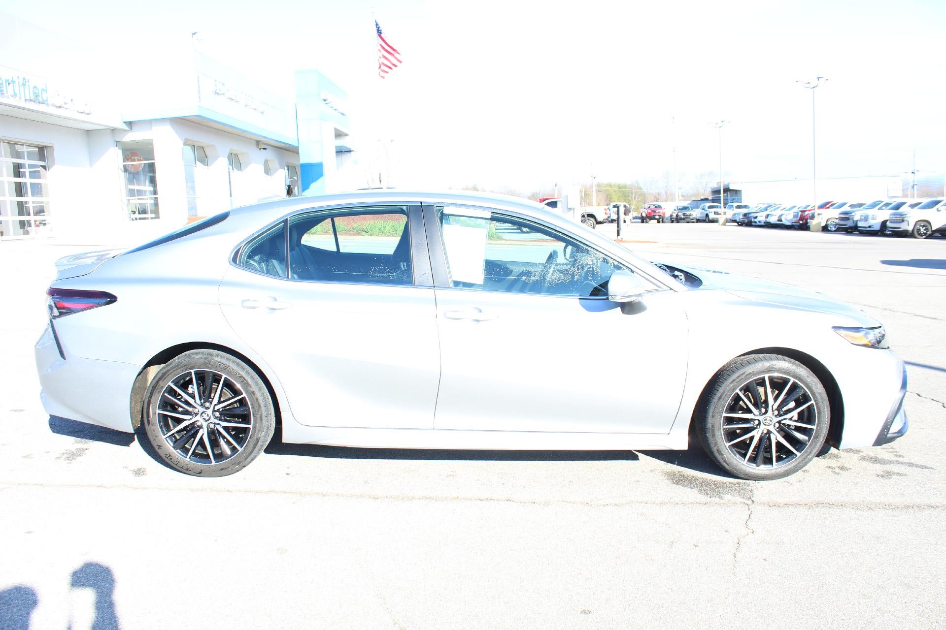 2024 Toyota Camry SE