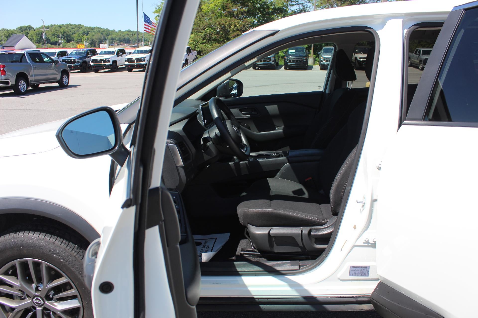2024 Nissan Rogue S