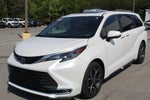 2025 Toyota Sienna Platinum