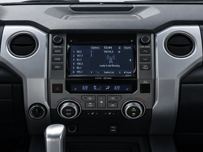 2018 Toyota Tundra 4WD SR5