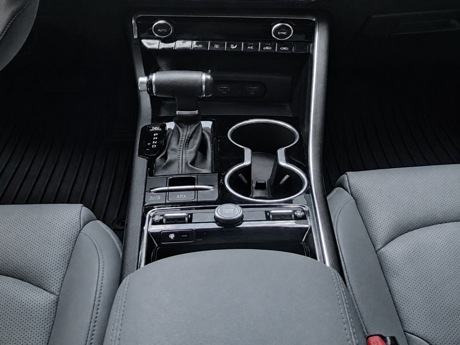 2023 Kia K5 EX