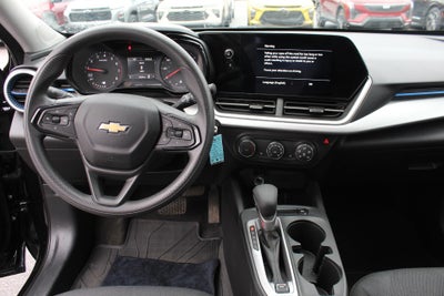 2025 Chevrolet Trax LS